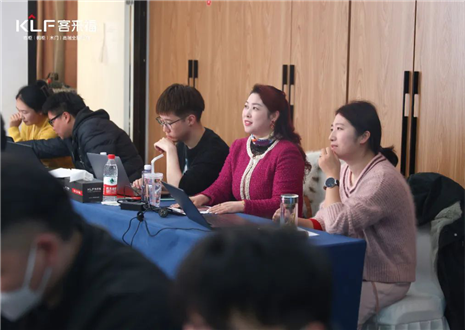 【幸福年】K8凯发总裁魏金华温暖回顾“幸福文化”的历程